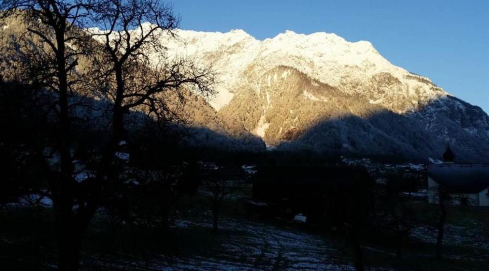 Appartamento Haus Sahin Vandans Esterno foto